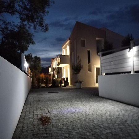 Villa Est San Teodoro  Exterior foto