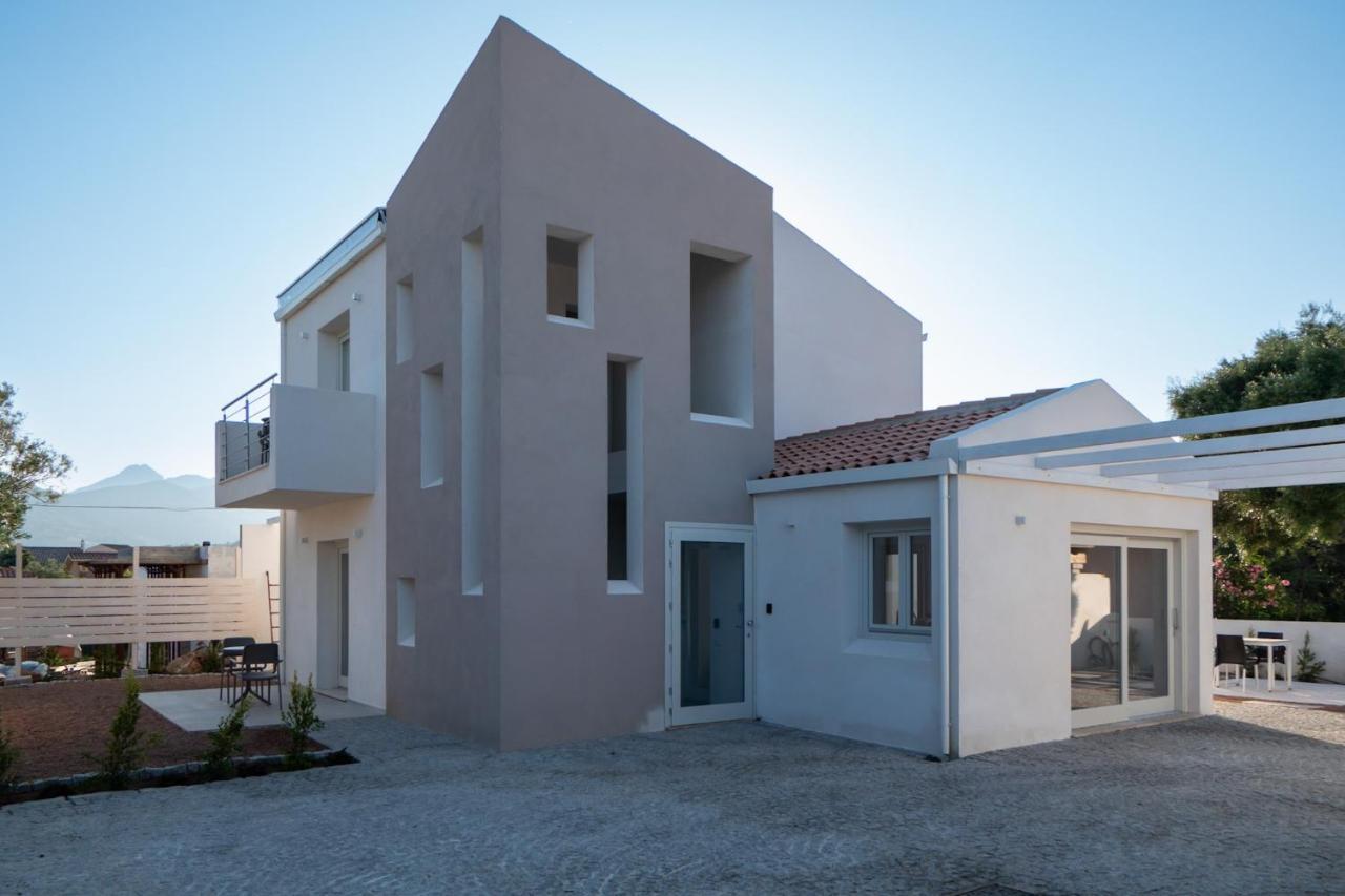 Villa Est San Teodoro  Exterior foto