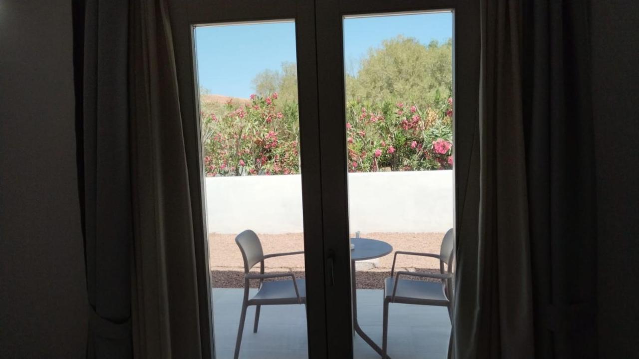 Villa Est San Teodoro  Exterior foto